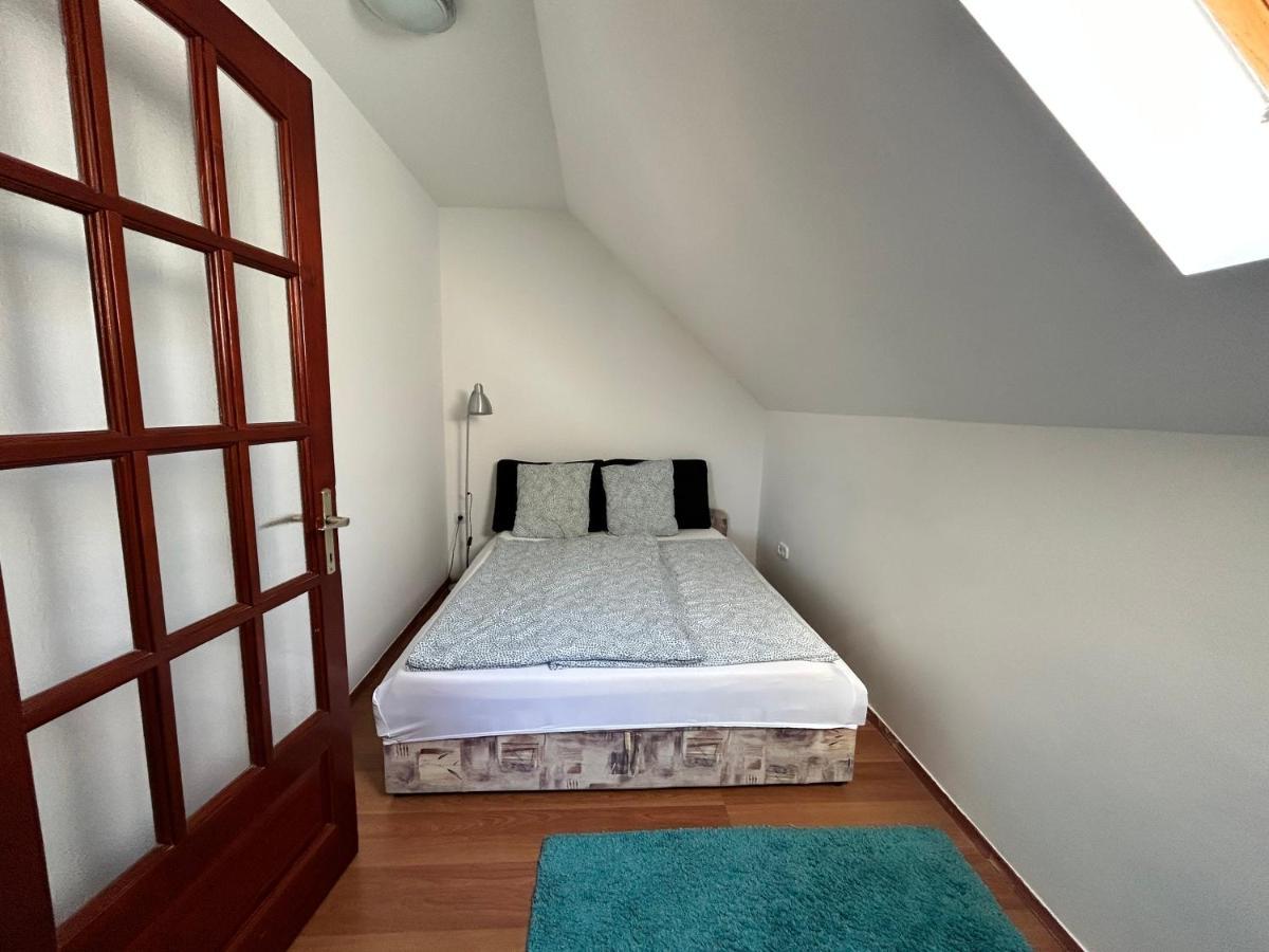 Hotel Szalma Vendeghaz Mogyorosbanya Zewnętrze zdjęcie