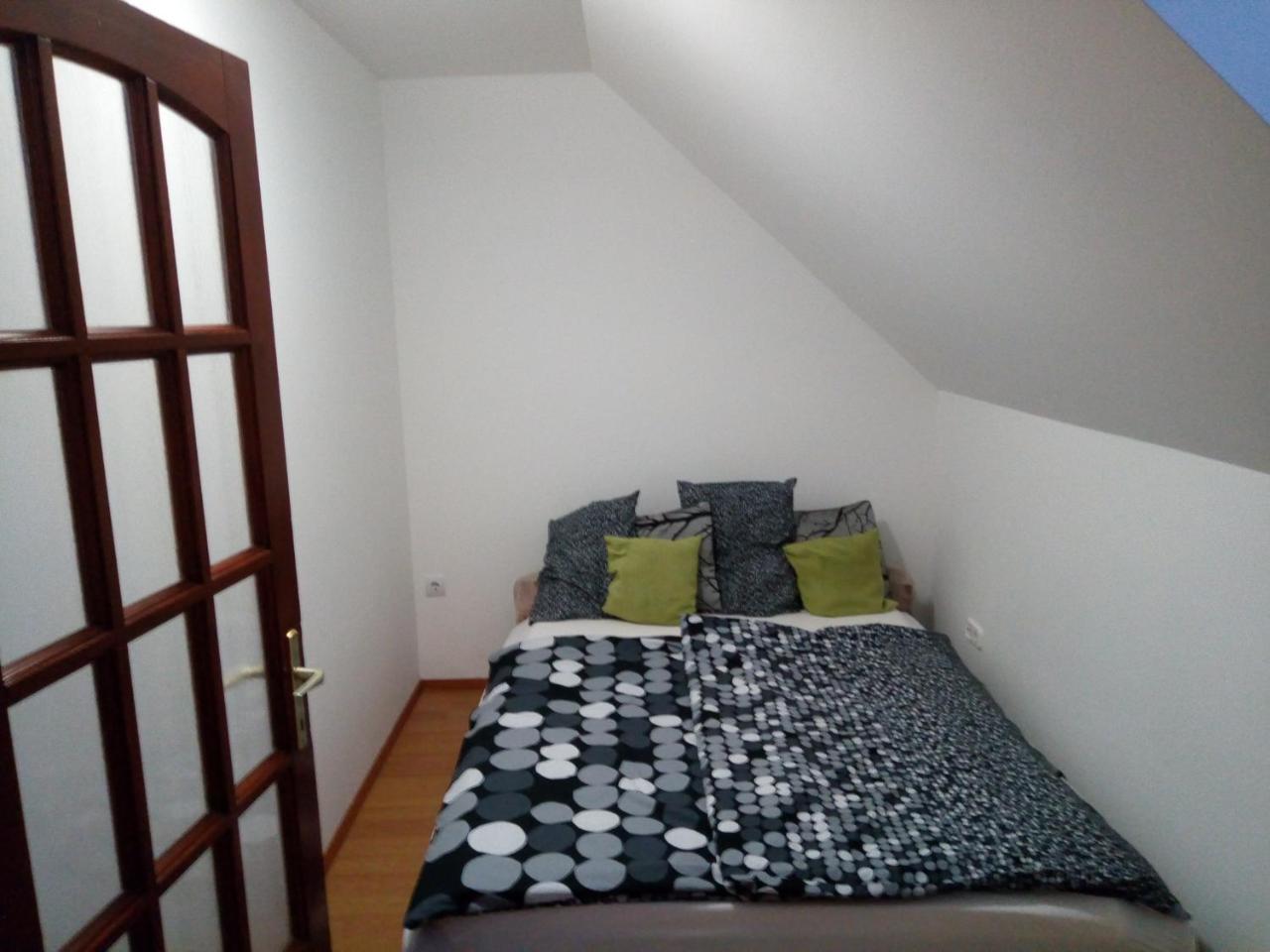 Hotel Szalma Vendeghaz Mogyorosbanya Zewnętrze zdjęcie